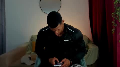 Snapshot of kale_tomson chatting on 10.31.25 kale thomson online show from 10.31.25