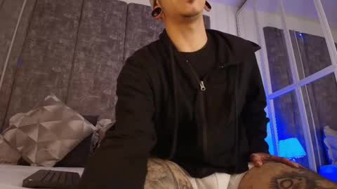 Snapshot of kaletattoos chatting on 04.28.26 Kale online show from 04.28.26