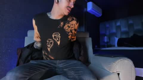 Snapshot of kaletattoos chatting on 05.12.26 Kale online show from 05.12.26