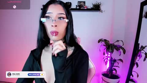 Snapshot of kali_ka chatting on 10.22.25 Kali Ka Please help me with your thumbs up its important dont forget my birthday on October 26 online show from 10.22.25