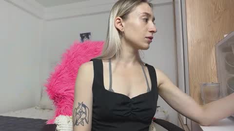 Snapshot of kali_the_goddess chatting on 10.14.25 kali_the_goddess online show from 10.14.25