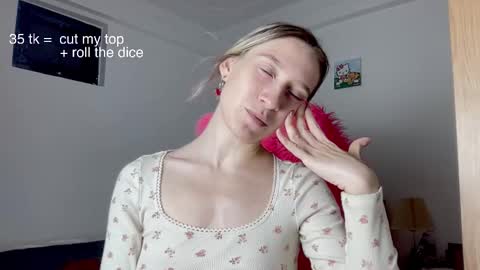 Snapshot of kali_the_goddess chatting on 11.14.25 kali_the_goddess online show from 11.14.25