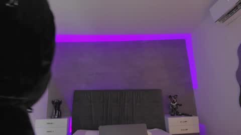 Carolina   online show from 12.20.24