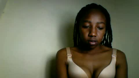 kalyssia_belle online show from 07.06.26