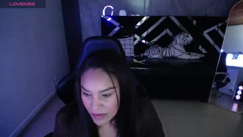 Kamala. Live 2100 - 600 online show from 10.01.25