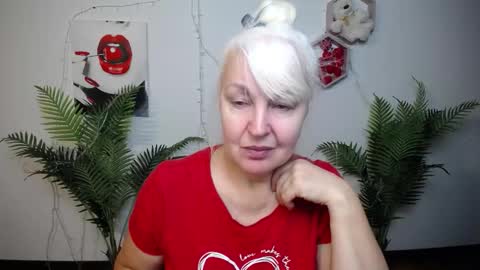 Snapshot of kamaliasim chatting on 03.01.26 KamaliaSim online show from 03.01.26