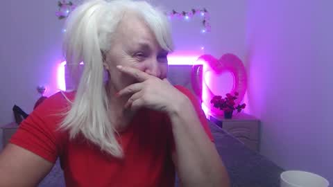 Snapshot of kamaliasim chatting on 03.27.26 KamaliaSim online show from 03.27.26