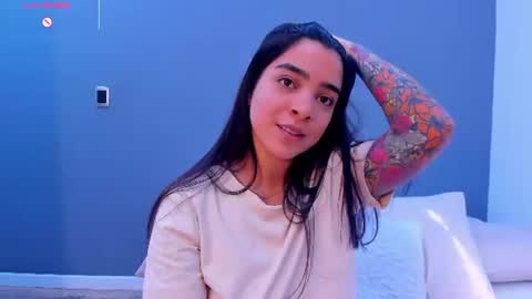 Kamila Betancourt online show from 06.12.26