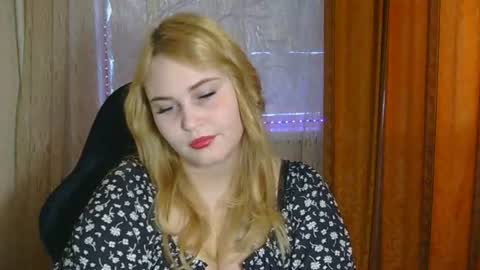 KamilaBlonde online show from 07.25.26