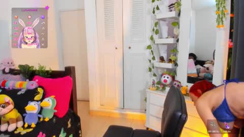 hello  Im Danni online show from 02.28.26