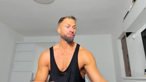 Snapshot of kanegriffin26 chatting on 02.12.25 Kane OF strongkane online show from 02.12.25