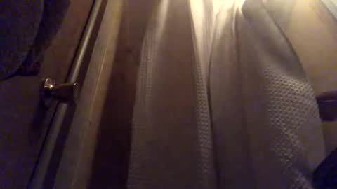 Snapshot of kaneisyours2420 chatting on 10.27.25 Tucker online show from 10.27.25