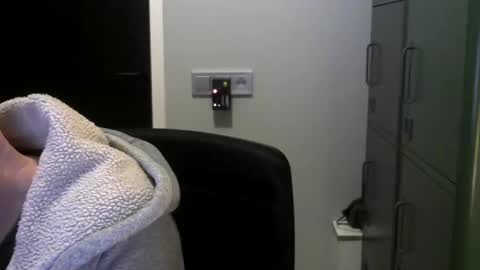 Robbie online show from 01.04.25