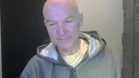 Snapshot of kapitein_rob chatting on 04.05.26 Robbie online show from 04.05.26