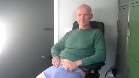 Snapshot of kapitein_rob chatting on 04.08.26 Robbie online show from 04.08.26