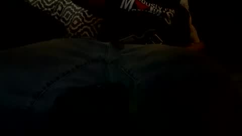 Snapshot of kaptainsmok36 chatting on 02.23.25 kaptainsmok36 online show from 02.23.25