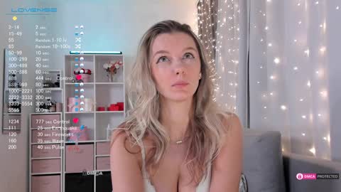 Julia online show from 01.22.25