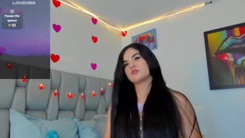 Snapshot of karin_grey69 chatting on 03.07.25 Karin online show from 03.07.25