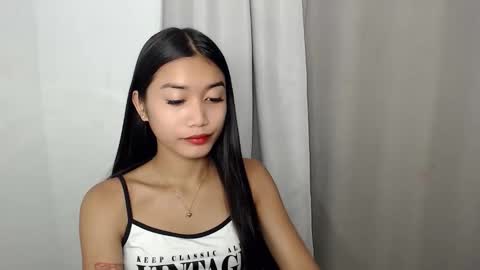 Snapshot of karina_goddess chatting on 09.24.25 karina online show from 09.24.25