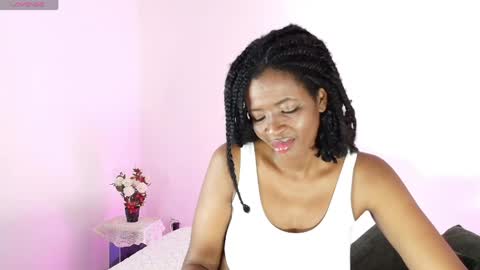 Snapshot of karina_taylor chatting on 05.28.26 karina Taylor online show from 05.28.26