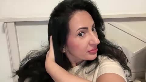 Snapshot of karinablair chatting on 05.10.26 Karina online show from 05.10.26