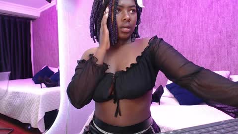 Im Karina online show from 04.08.26