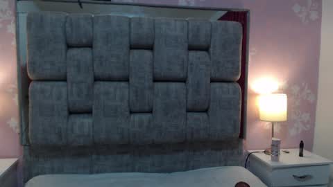 KarinaSimonz online show from 01.11.25