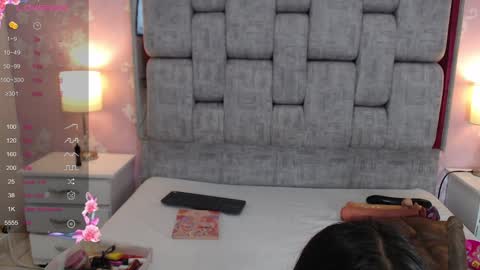 KarinaSimonz online show from 01.14.25