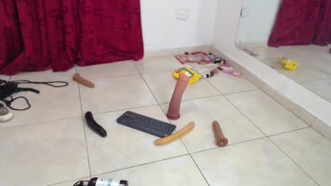 KarinaSimonz online show from 02.28.25