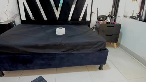 KarinaSimonz online show from 09.27.25