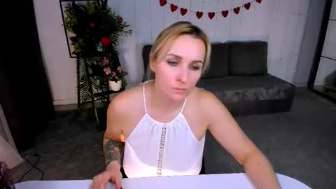 Karina  online show from 02.21.25