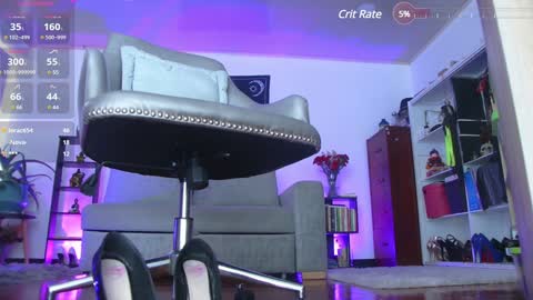 Y  ZAHRA  im expecting 200 thumbs up on my altar  online show from 01.27.25