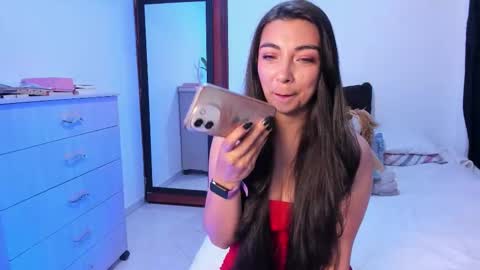 Snapshot of karla_hernandez chatting on 03.04.26 Karla online show from 03.04.26