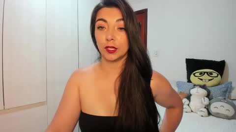 Snapshot of karla_hernandez chatting on 06.02.26 Karla online show from 06.02.26
