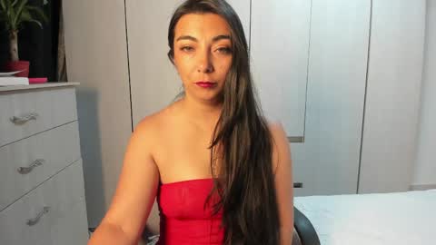 Snapshot of karla_hernandez chatting on 06.03.26 Karla online show from 06.03.26