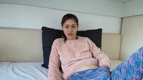 Snapshot of karladreamssex chatting on 02.26.25 Crystyna online show from 02.26.25