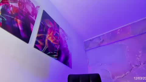 Snapshot of karlaebony_ts chatting on 03.12.25 KARLA online show from 03.12.25