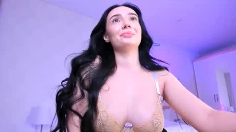 Snapshot of karli_grei chatting on 10.05.25 karli_grei online show from 10.05.25