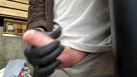 Snapshot of karlmeirio chatting on 03.05.25 Daddy Karl online show from 03.05.25