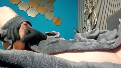 Snapshot of karlmeirio chatting on 01.14.26 Daddy Karl online show from 01.14.26