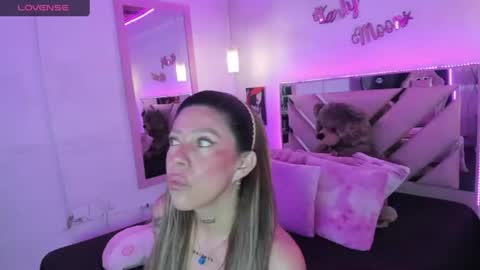 Karly Moonns online show from 07.20.26