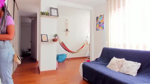 Karlye online show from 02.05.25