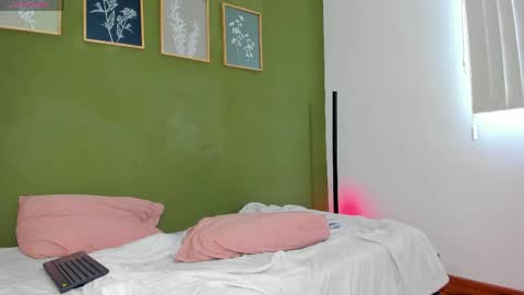 Karlye online show from 04.09.26