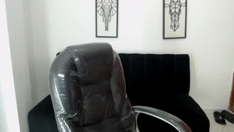 KARLYE online show from 01.04.25