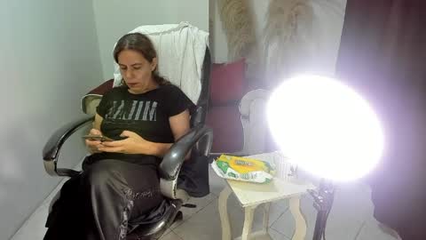 KARLYE online show from 05.12.26