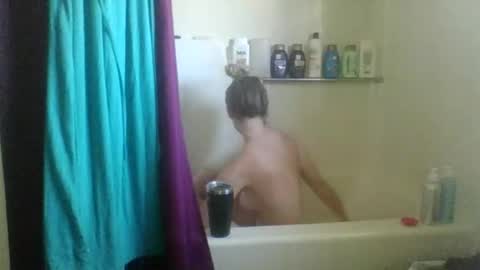 Snapshot of karmaqueen123 chatting on 10.21.25 Karma Queen online show from 10.21.25