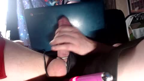 Snapshot of karnyx3 chatting on 05.08.26 Karlos Montoya online show from 05.08.26