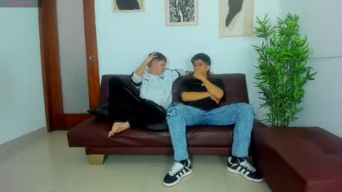 Snapshot of karo_astr chatting on 02.25.26 karo_astr online show from 02.25.26