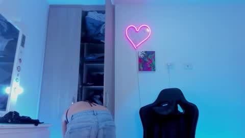 Karo online show from 11.17.25