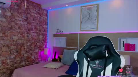KAROL SCOTT online show from 07.17.26